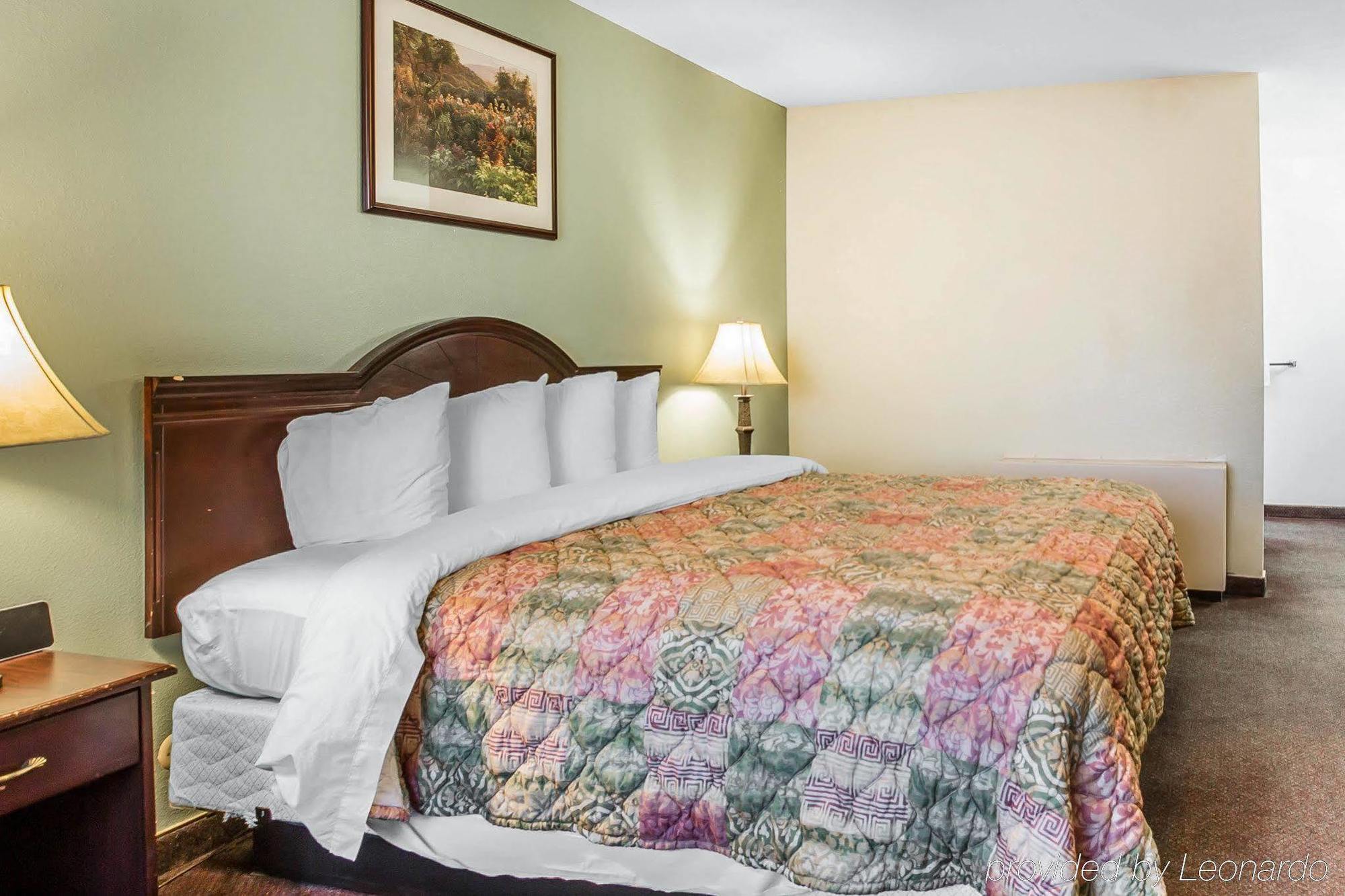 Quality Inn & Suites Cameron Park Shingle Springs מראה חיצוני תמונה